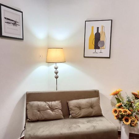 7 Cannelle Guest House อิแซร์เนีย ภายนอก รูปภาพ