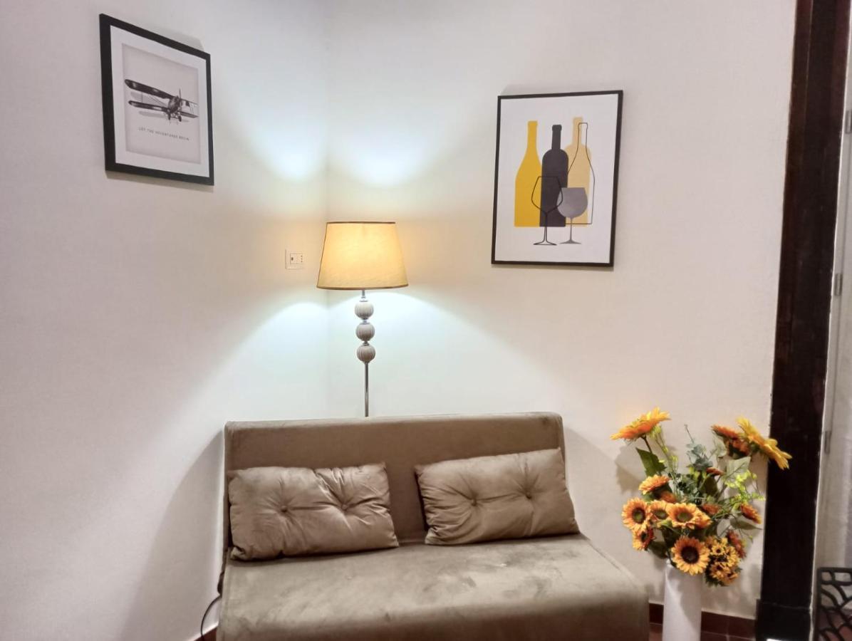 7 Cannelle Guest House อิแซร์เนีย ภายนอก รูปภาพ